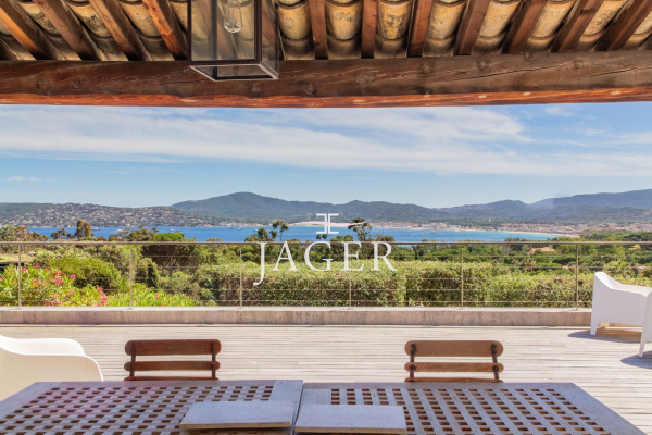 Luxury House for sale in Grimaud, 1 650 000 €, Photo 1
