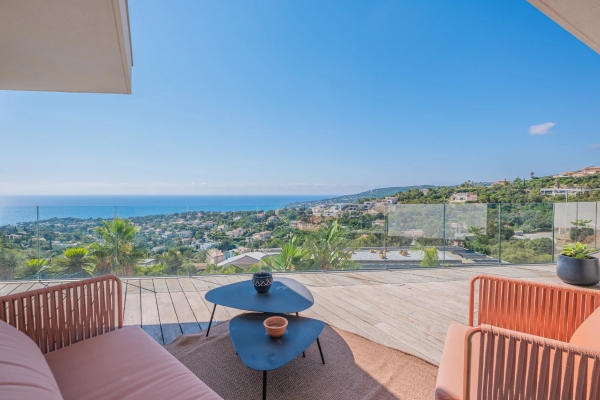 Maison de luxe à vendre à Saint-Aygulf, 2 950 000 €, Photo 1