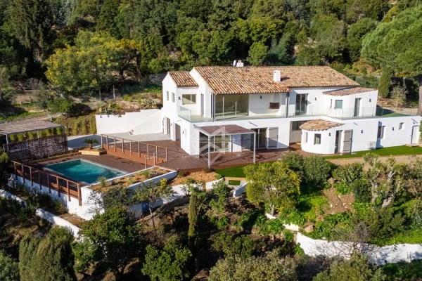 Maison de luxe à vendre à Cavalaire-sur-Mer, 2 990 000 €, Photo 2