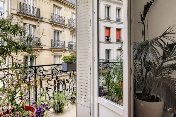 Appartement de luxe à vendre à Paris 15ème, 910 000 €, Photo 4