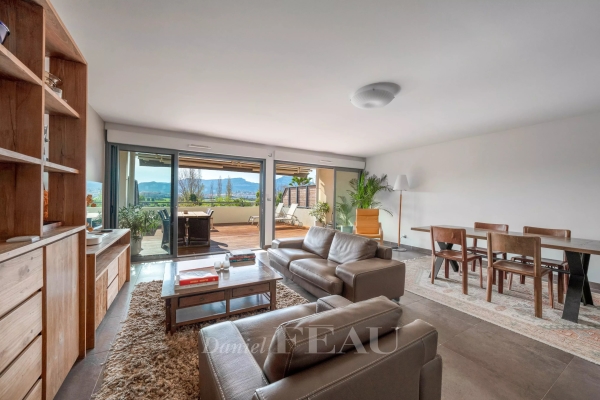 Luxury Apartment for sale in Marseille 8ème, 1 090 000 €, Photo 6