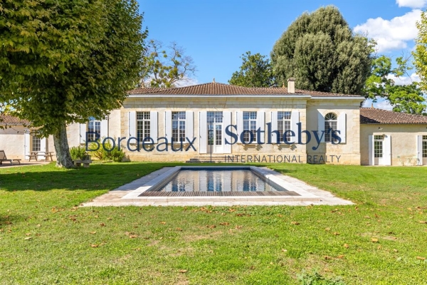 Luxury House for sale in Bordeaux, 2 630 000 €, Photo 1