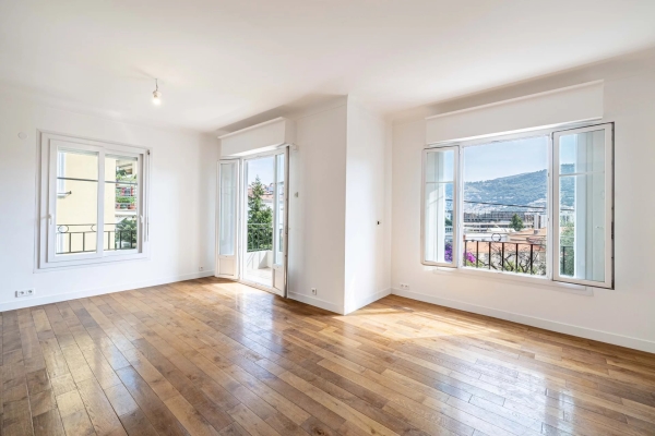 Luxury Apartment for sale in Nice, 495 000 €, Photo 1