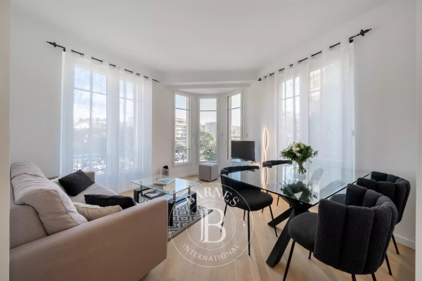 Luxury Apartment for sale in Cannes, 610 000 €, Photo 1