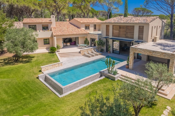 Maison de luxe à vendre à Saint-Raphaël, 4 200 000 €, Photo 1