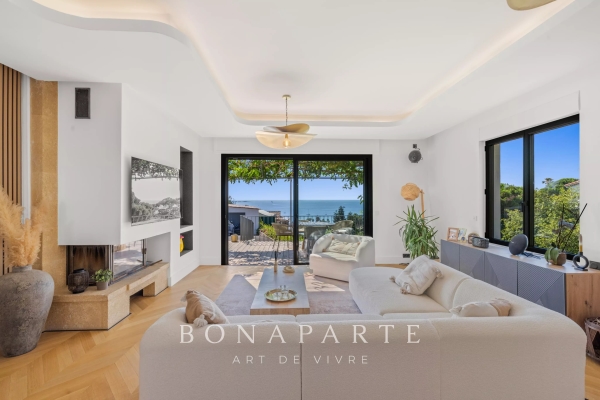 Maison de luxe à vendre à Vallauris, 2 190 000 €, Photo 1