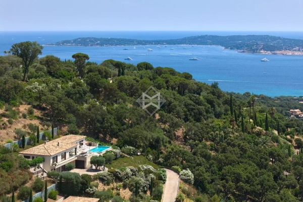 Maison de luxe à vendre à Grimaud, 3 500 000 €, Photo 1