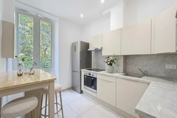 Appartement de luxe à vendre à Cannes, 420 000 €, Photo 2