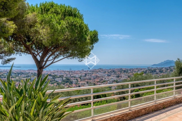 Luxury Apartment for sale in Cannes, 1 700 000 €, Photo 3