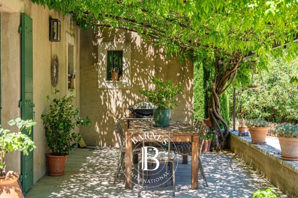 Luxury House for sale in Eygalières, 2 150 000 €, Photo 3