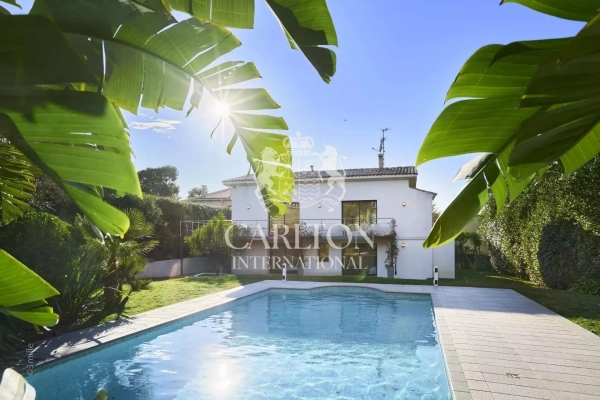 Maison de luxe à louer à Cap d'Antibes, 14 000 €, Photo 3
