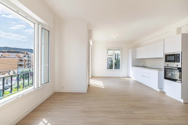 Luxury Apartment for sale in Nice, 495 000 €, Photo 4