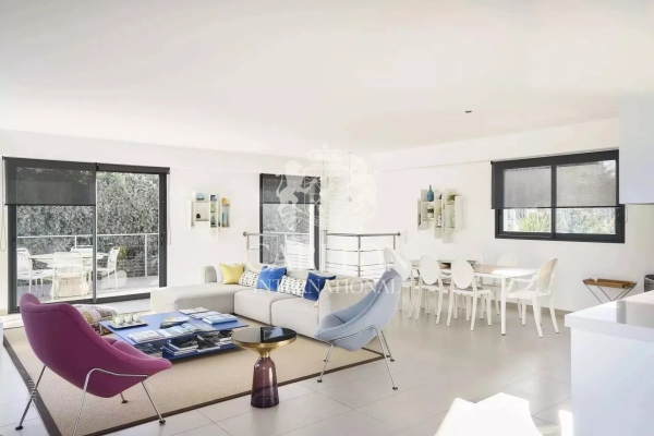 Maison de luxe à louer à Cap d'Antibes, 14 000 €, Photo 4
