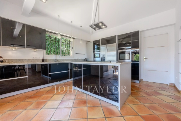 Maison de luxe à vendre à Mougins, 3 190 000 €, Photo 7