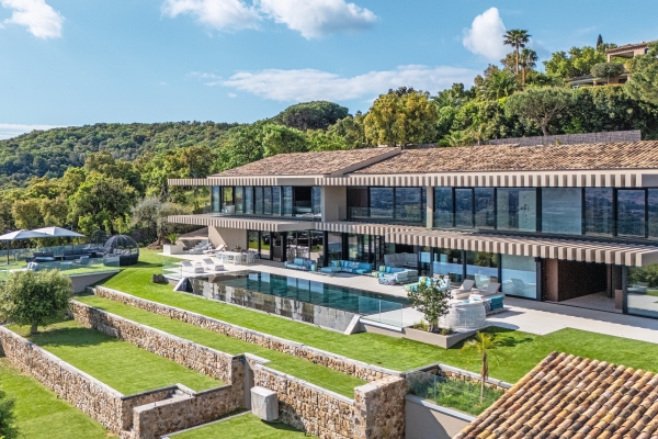 Maison de luxe à vendre à Saint-Tropez, 19 950 000 €, Photo 1