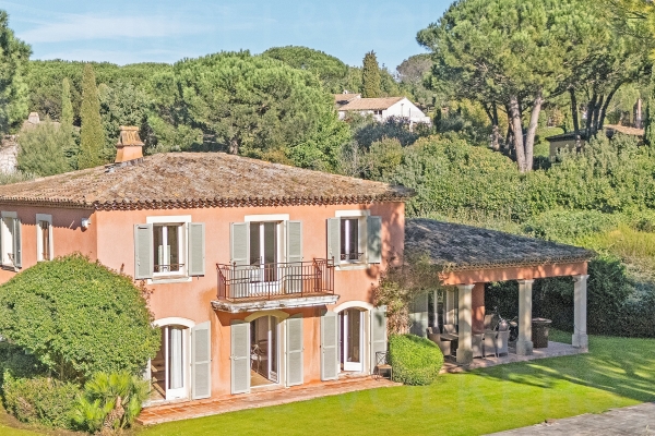 Maison de luxe à vendre à Saint-Tropez, 4 900 000 €, Photo 1
