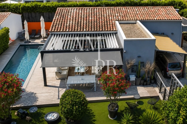 Maison de luxe à vendre à Mougins, 990 000 €, Photo 1