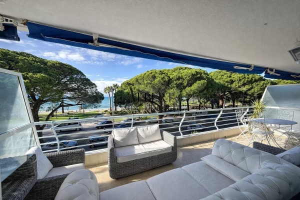 Luxury Apartment for rental in Cannes, 2 000 €, Photo 1