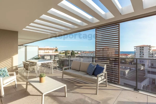 Luxury Apartment for sale in Antibes, 795 000 €, Photo 1