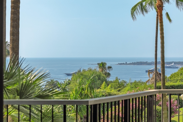 Luxury Apartment for sale in Vallauris, 1 320 000 €, Photo 2