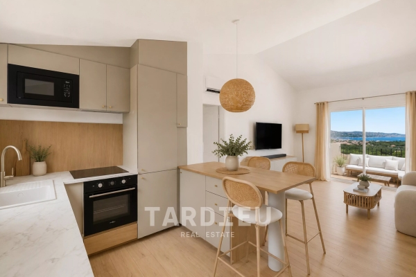 Appartement de luxe à vendre à Cogolin, 565 000 €, Photo 2