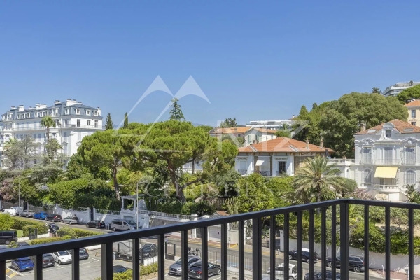 Appartement de luxe à vendre à Cannes, 480 000 €, Photo 3