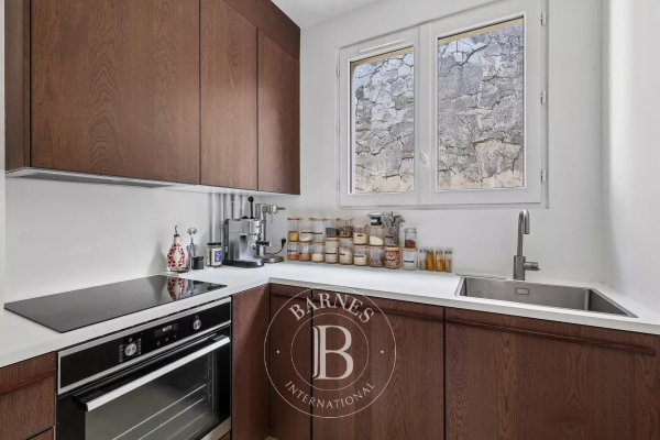 Luxury Apartment for sale in Paris 11ème, 580 000 €, Photo 4