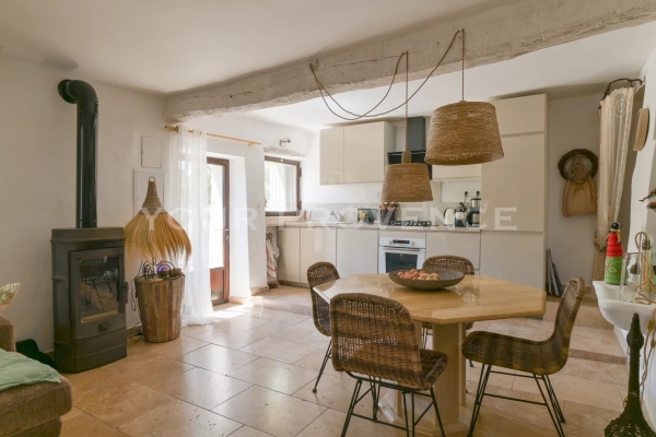 Maison de luxe à vendre à Goult, 475 000 €, Photo 4