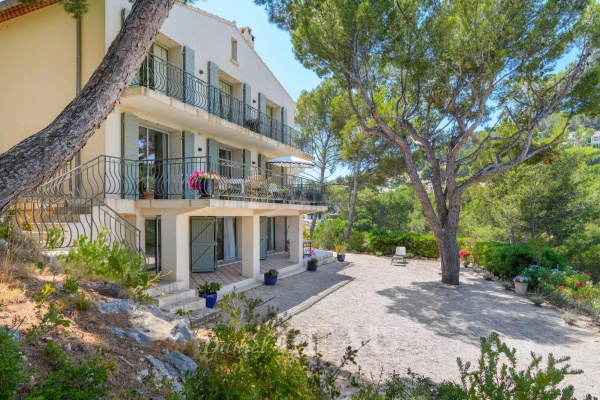 Luxury House for sale in Saint-Cyr-sur-Mer, 2 130 000 €, Photo 5