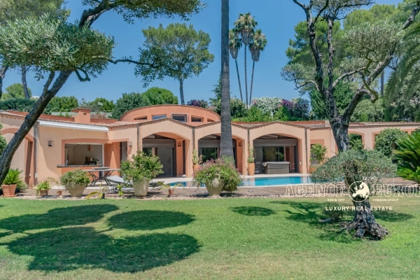 Luxury House for sale in Mougins, 3 700 000 €, Photo 5