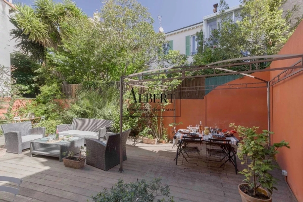 Luxury Apartment for sale in Cannes, 735 000 €, Photo 1