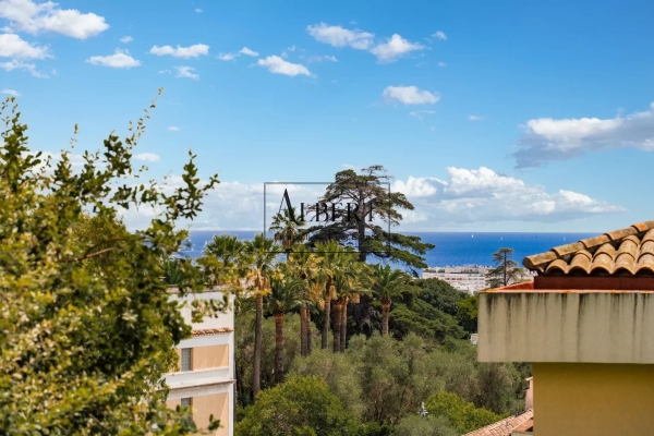 Luxury Apartment for sale in Cannes, 549 000 €, Photo 2