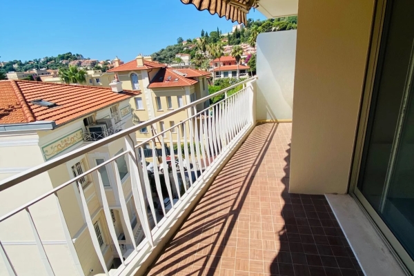 Appartement de luxe à vendre à Beaulieu-sur-Mer, 349 000 €, Photo 2
