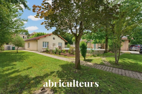 Maison de luxe à vendre à Bordeaux, 735 902 €, Photo 2