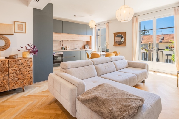 Luxury Apartment for sale in Nice, 750 000 €, Photo 2