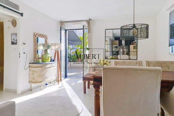 Luxury Apartment for sale in Cannes, 430 000 €, Photo 3