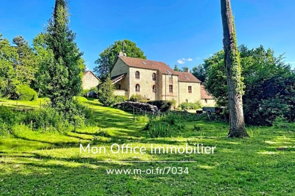 Maison de luxe à vendre à Cuissai, 670 000 €, Photo 3