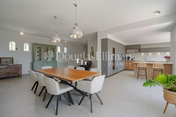 Luxury House for sale in La Roquette-sur-Siagne, 1 785 000 €, Photo 4