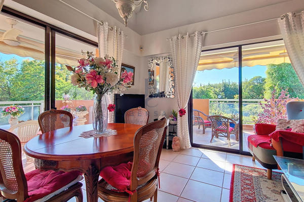 Appartement de luxe à vendre à Saint-Raphaël, 665 000 €, Photo 4
