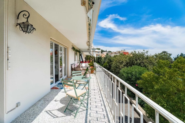 Luxury Apartment for sale in Cannes, 549 000 €, Photo 5