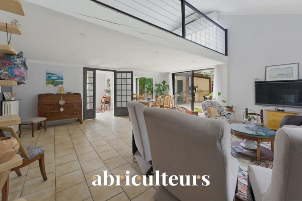Maison de luxe à vendre à Bordeaux, 735 902 €, Photo 6