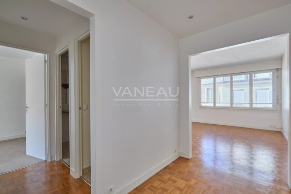 Luxury Apartment for sale in Paris 7ème, 965 000 €, Photo 7