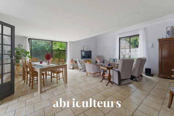 Maison de luxe à vendre à Bordeaux, 735 902 €, Photo 7