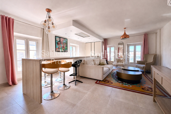 Appartement de luxe à vendre à Avignon, 395 000 €, Photo 1