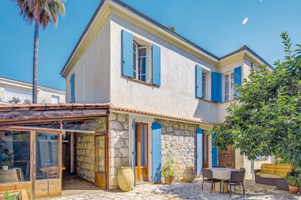 Luxury House for sale in Saint-Jean-Cap-Ferrat, 2 400 000 €, Photo 1