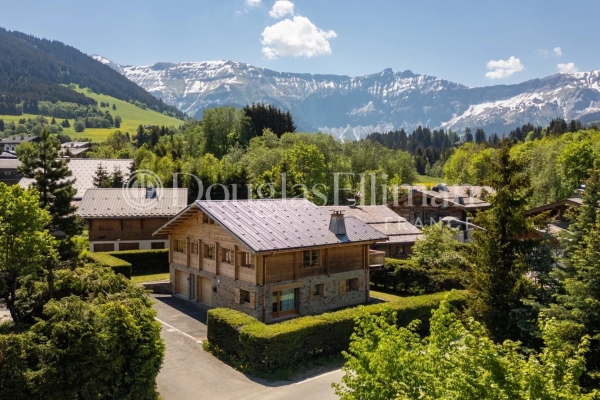 Luxury House for sale in Megève, 4 800 000 €, Photo 1
