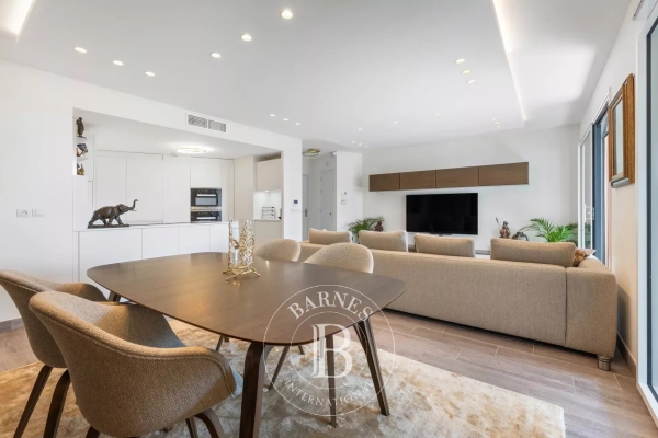 Appartement de luxe à vendre à Èze, 1 560 000 €, Photo 1