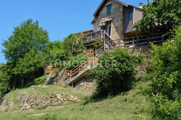 Maison de luxe à vendre à Guillaumes, 145 000 €, Photo 1