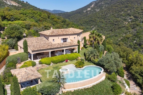 Maison de luxe à vendre à Grimaud, 4 200 000 €, Photo 1