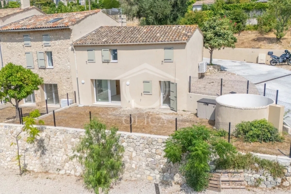 Maison de luxe à vendre à Mougins, 460 000 €, Photo 1